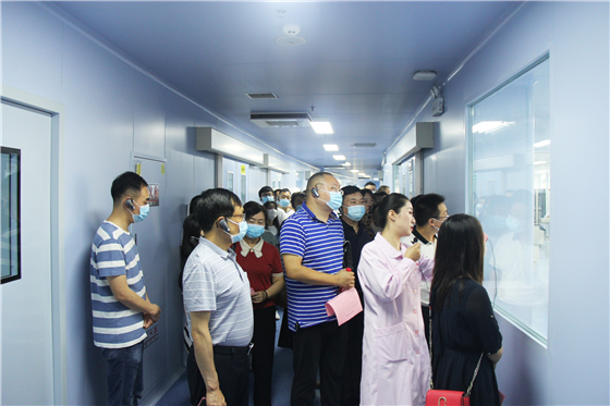 全市精神文明創建工作觀摩活動走進市中心血站