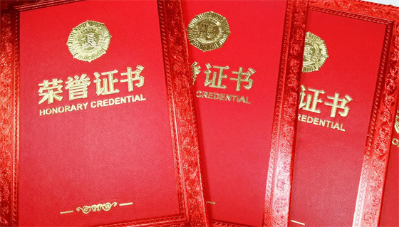 安康李軍，18年獻出“10”個自己……