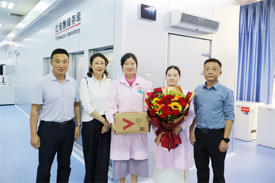 安康市中心血站開展“5·12”國際護士節慰問活動